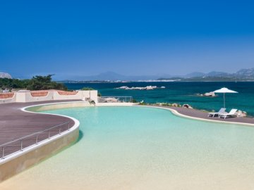 strandvakantie sardinie - hotel aan zee (3).jpg